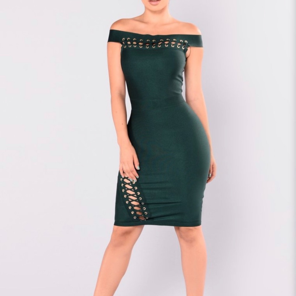 Fashion nova the feeling bandage dress